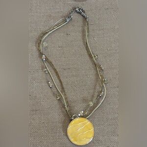 Signed KENNETH COLE silver tone Necklace Yellow pendant 16-19”